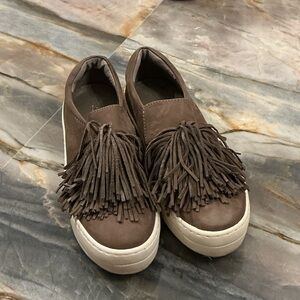 J/SLIDES Brown Fringe Slip-On Sneakers